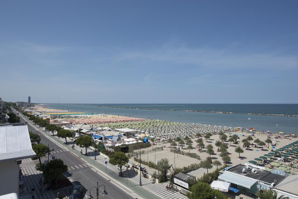 Hotel Iride & Spa Cesenatico Exterior photo